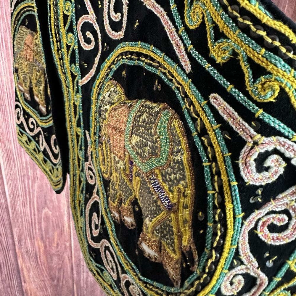 Carol Horn Workshop‎ Vest M/L Vintage Hand Embroidered Elephant Sequined - Picture 6 of 8